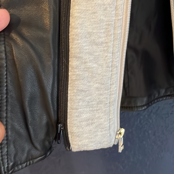 Wildflower Leather Jacket. Size Small. - Picture 6 of 7